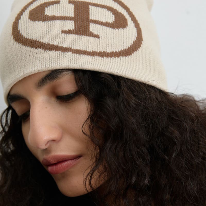 

ШАПКА CHRISTINE PROJECT CP MARK_2 ЦВЕТА BEIGE