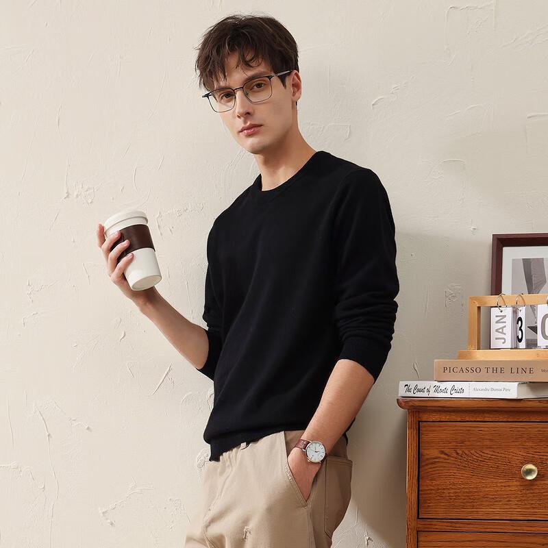 Komonboka Men's Round Neck Wool Sweater