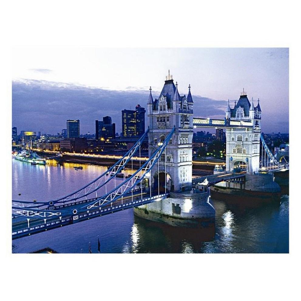 PuzzleLife London Tower Bridge 150-Piece Jigsaw Puzzle