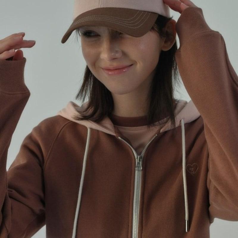 

ETERNAL EMOTION CONTRAST WAVE LOGO cap (BLUSH PEACH) F