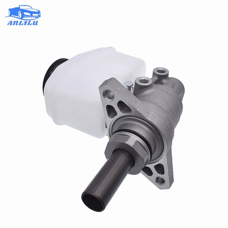 Suitable for 02-09 To-yota Land Cruiser grj120 grj125 rzj120 rzj120 trj120 trj125 high quality brake master cylinder 47028-60010