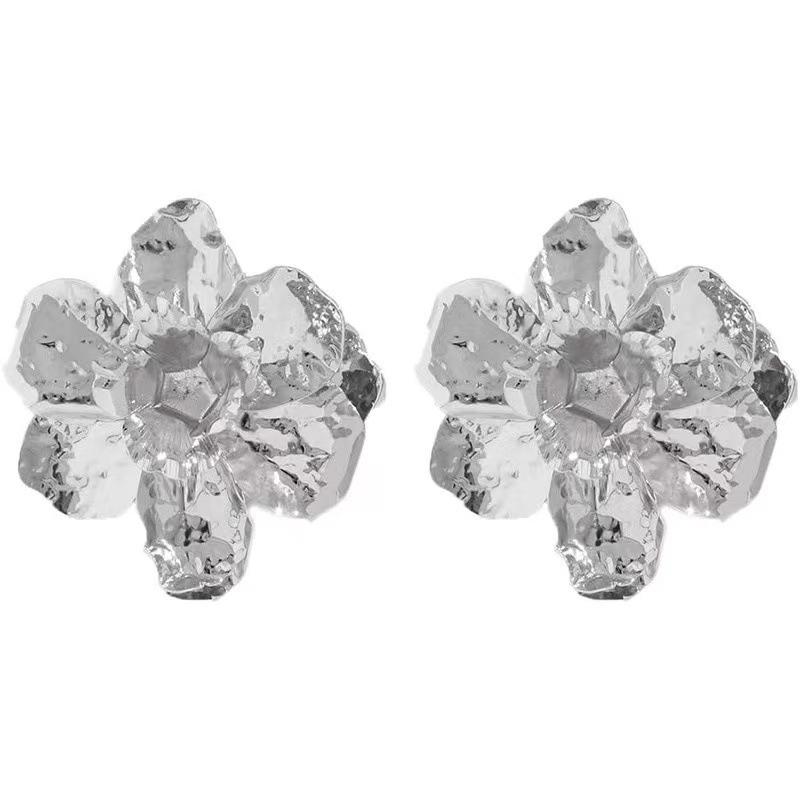 Za Retro Three-Dimensional Metal Large Flower Earrings Light Luxury Gold Flower Stud Earrings Exaggerated Earrings Women