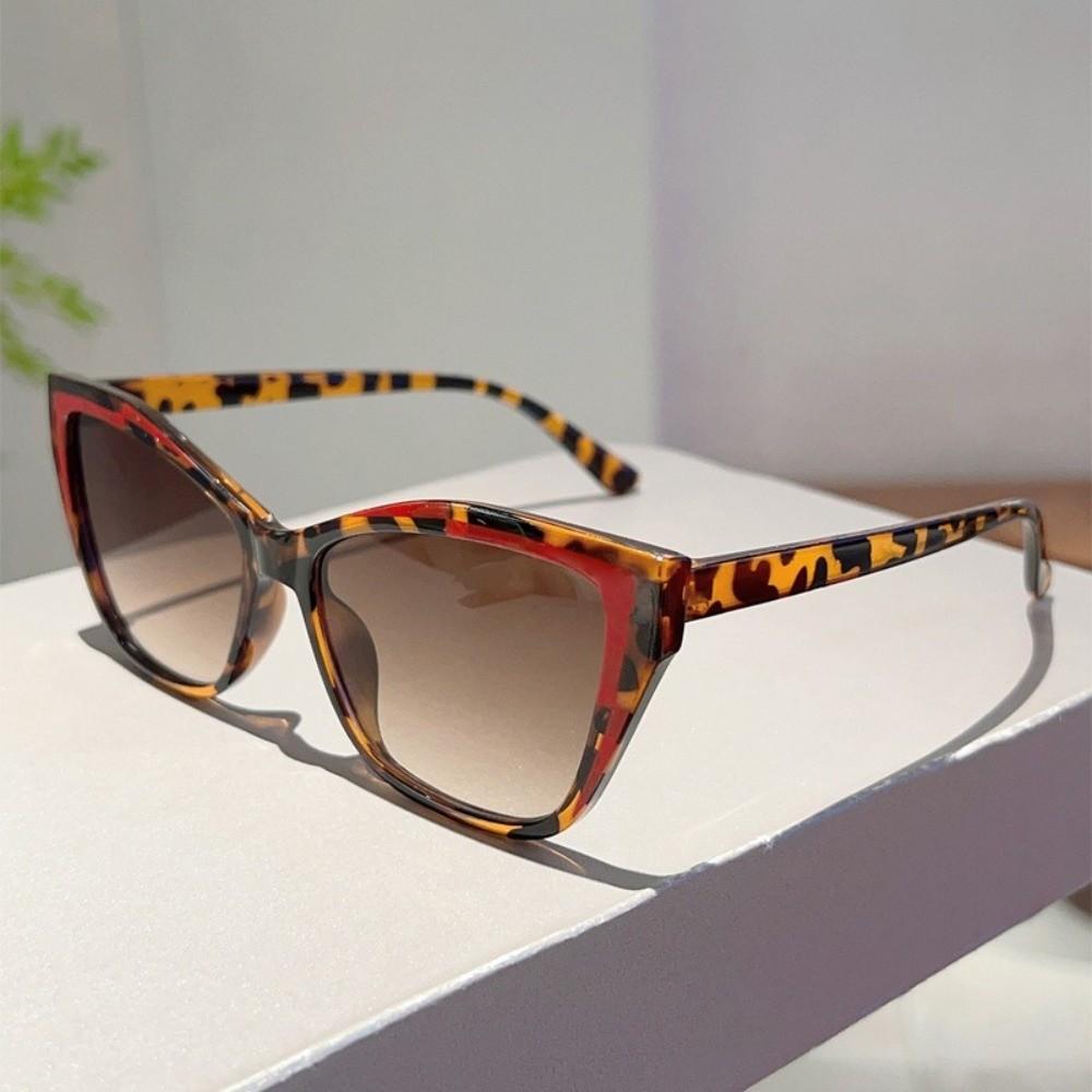 Steampunk Fashion Sunglasses Contrast Color UV Protection Sunglasses Cat Eye Sunglasses Beachwear
