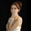 Women Elegant Pleated Edge Pearl Wedding Gloves Bridal Short Tulle Sheer Gloves Proms Costume Occasion Gloves