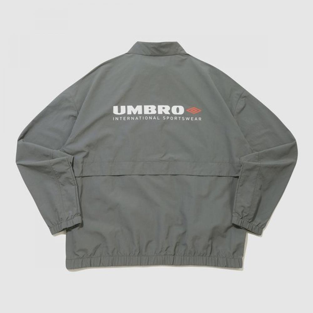 Umbro Classic Stand Neck Warm Up Windbreaker Jacket Uq221cjk41