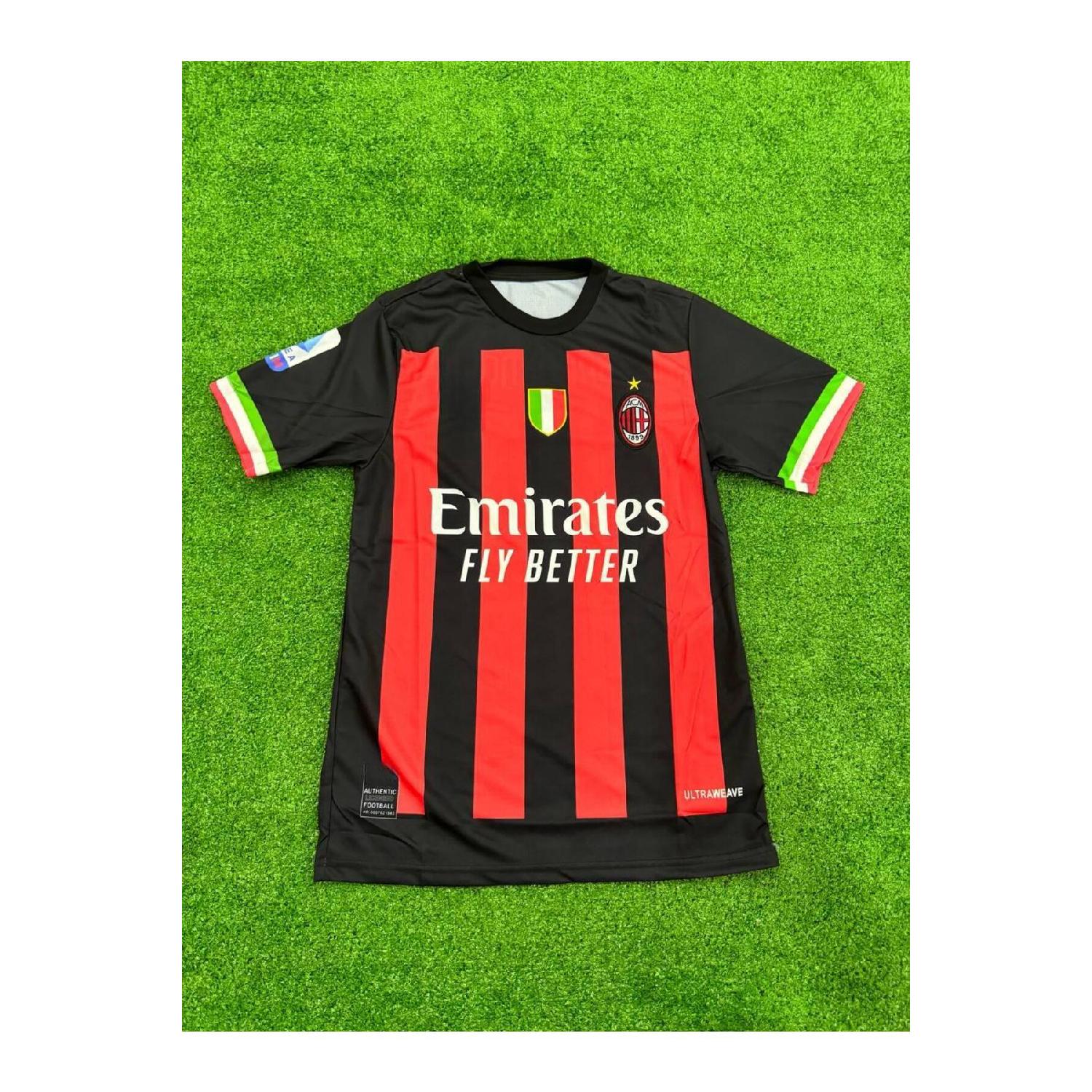 

Футбольная майка с принтом нового сезона «Милан Ибрагимович»