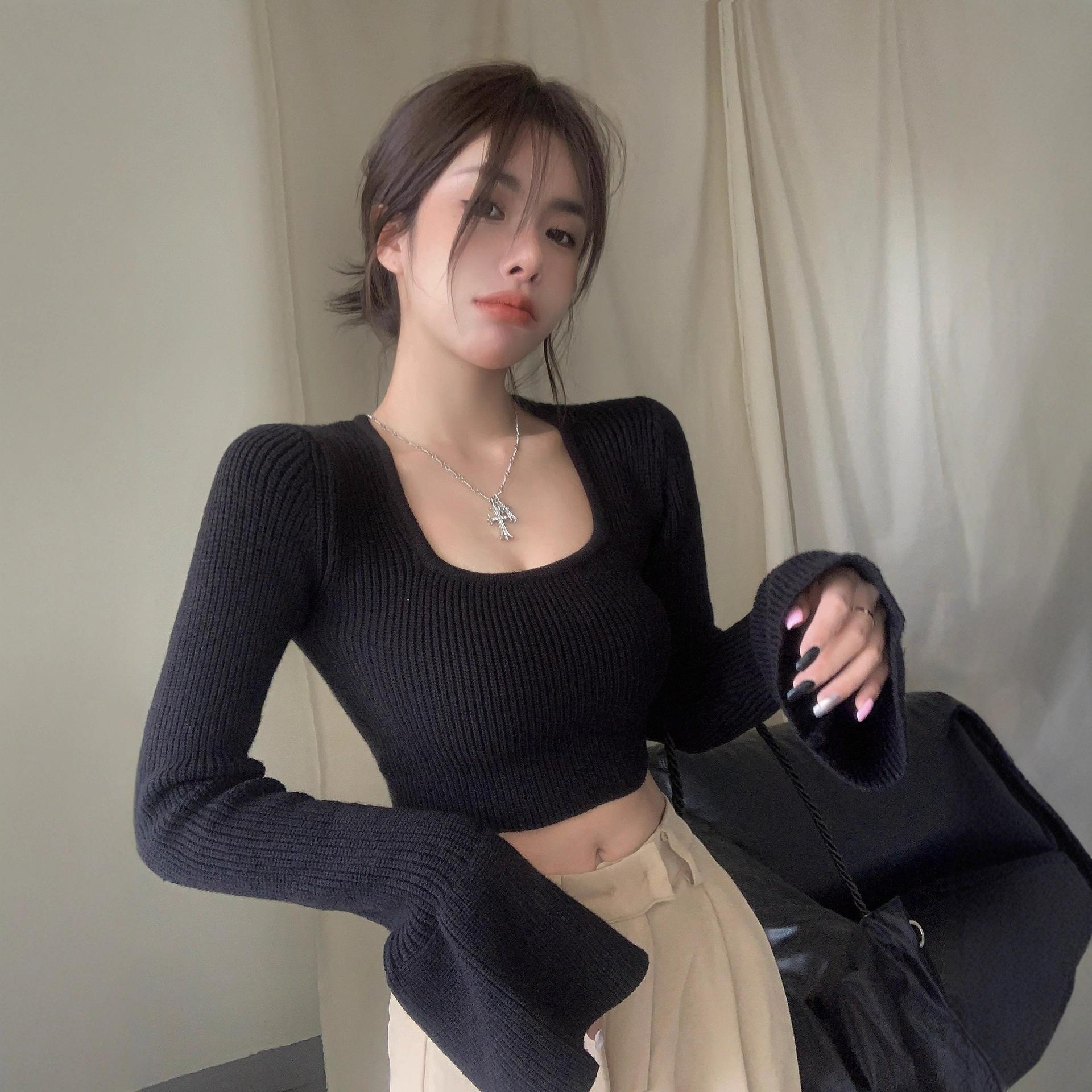 

Flared sleeve thickened white sweater women s autumn and winter pure desire short square neck knitted sweater one size fits all