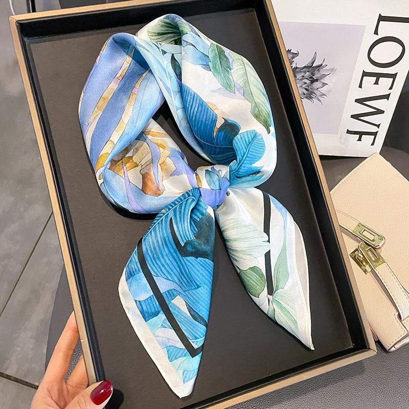 

Beach 100% Real Silk Scarf Women Summer Neckerchief Female Shawl Luxury Brand Hijab Vintage Hair Band Foulard Wrap Bandana Real Silk 70x70cm