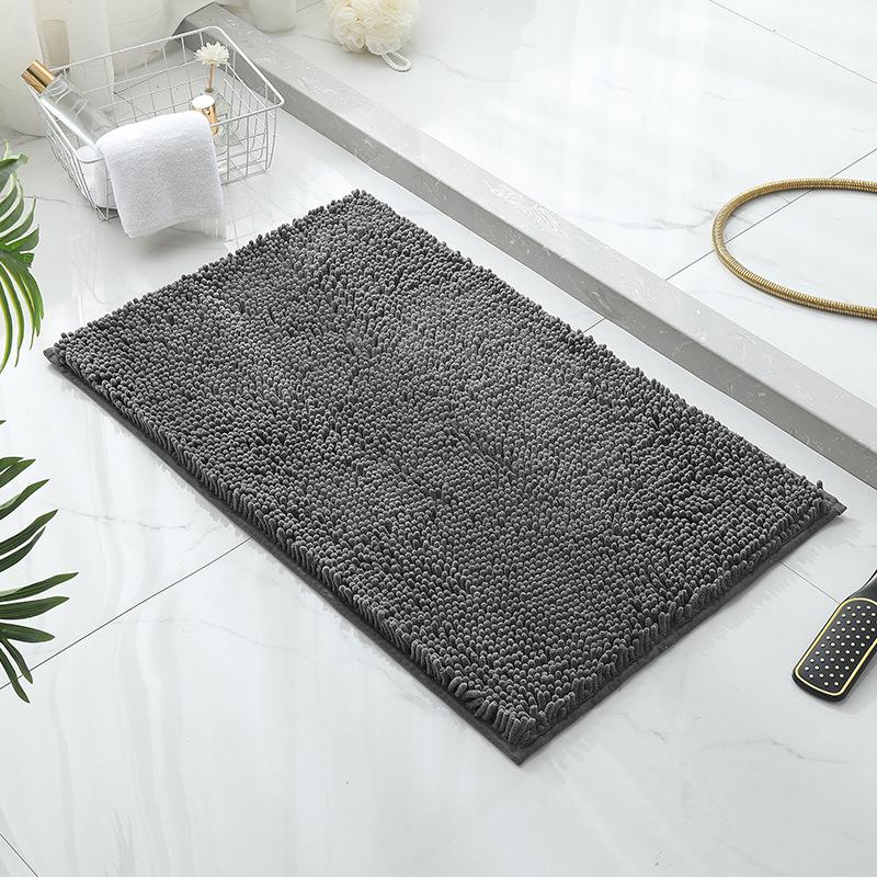 Ultra-Absorbent Non-Slip Chenille Floor Mat for Bathroom, Bedroom, and Living Room