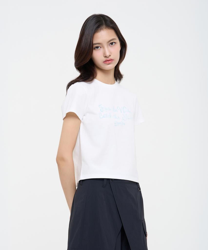 Syupeodeulai Women'S Slogan Logo T-Shirt White Sdfiscq02Wht
