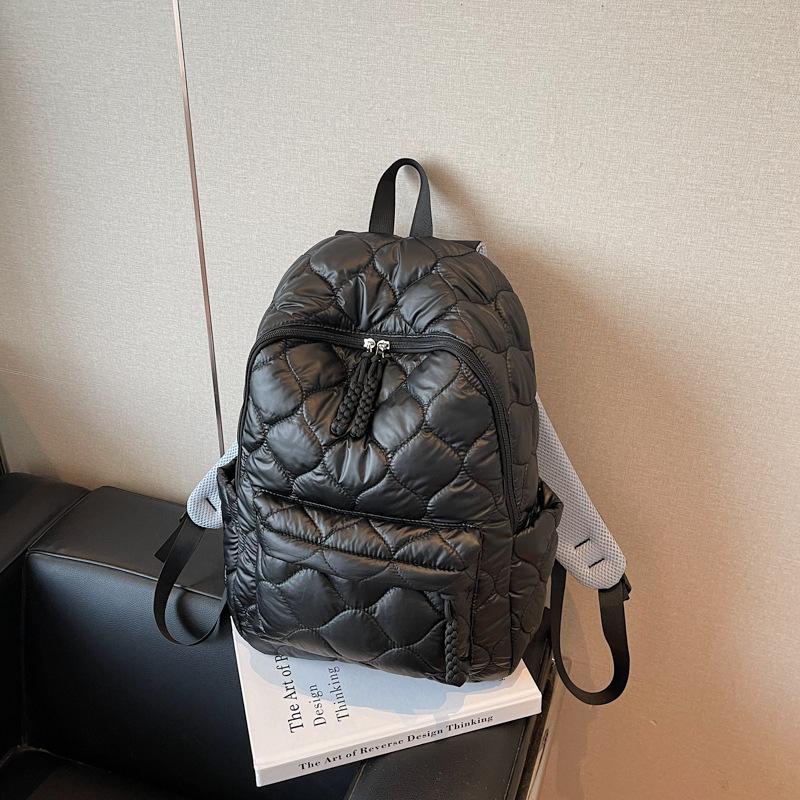 Simple and Versatile Cotton Clothes, Backpacks for Women, Relaxed Niche Twist Backpacks, Large-capacity Fluffy Student School Bags.