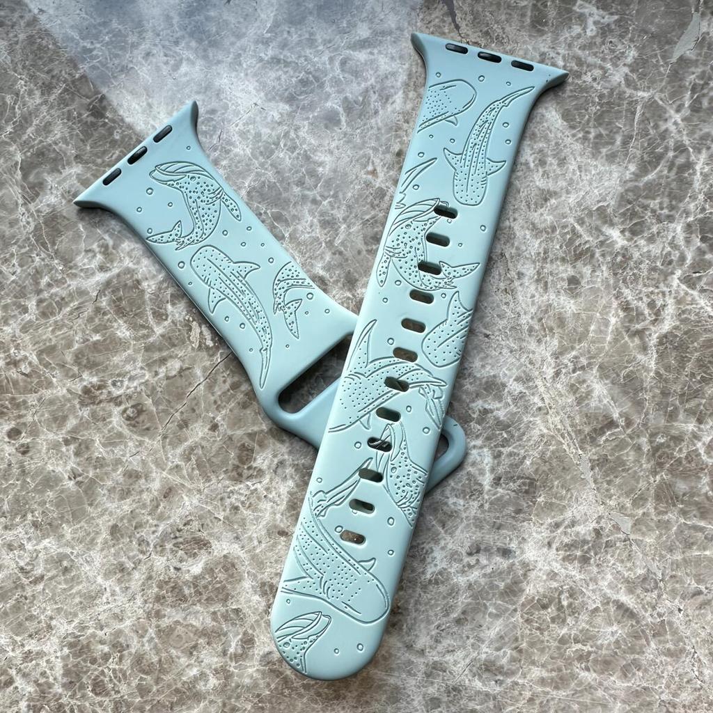 Whale Silicone Strap For Apple Watch Bands 44mm 40mm 45mm 49mm 41mm 42mm 46mm Engraved Bracelet Series 11 10 9 8 7 6 SE Ultra2 3