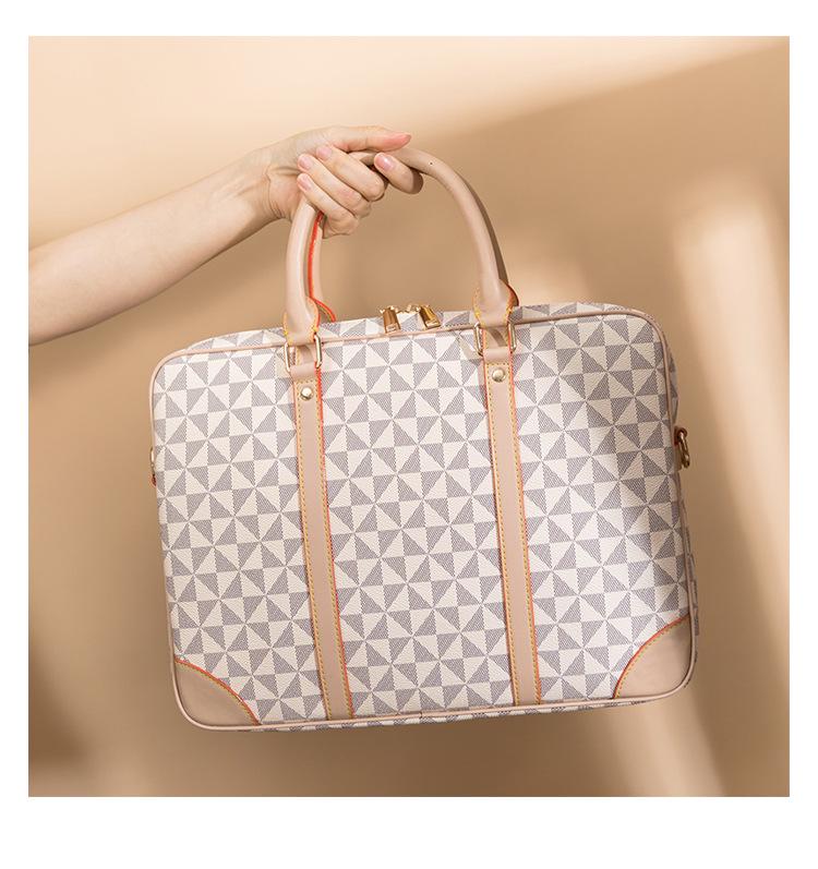 Men's Trendy European & American Large Capacity Business Briefcase: Printed Crossbody & Shoulder Handbag for Laptop.