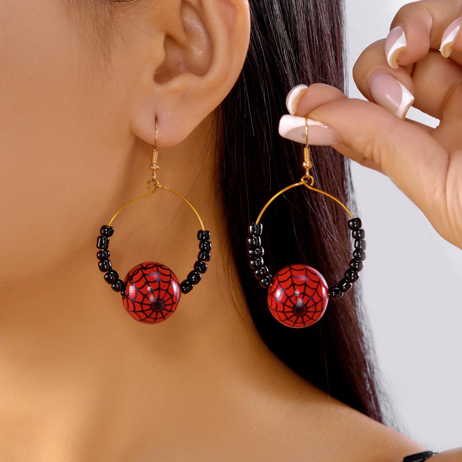 

Halloween Cat Pumpkin Ghost Dangle Earrings for Women Fashion Crystal Beaded Round Circle Hoop Earrings Halloween Party Jewelry