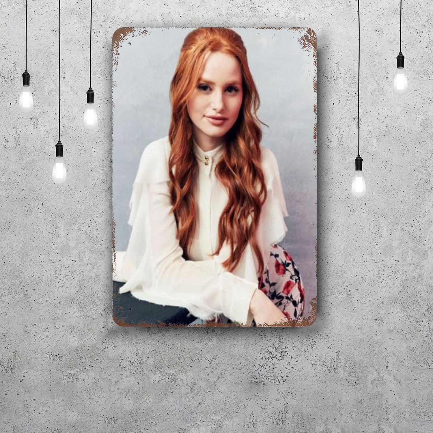 

madelaine petsch actor Decor Poster Vintage Tin Sign Metal Sign Decorative Plaque for Pub Bar Man Cave Club Wall Decoration 20x30cm（7.8x11.8inch）