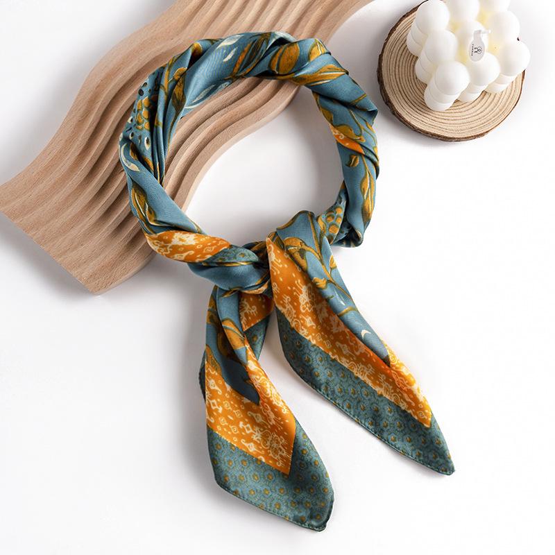 Geometric Flower Small Square Scarf For Women, Fresh And Sweet Professional Attire, Fashionable Color Matching Simulated Silk Scarf, Headscarf