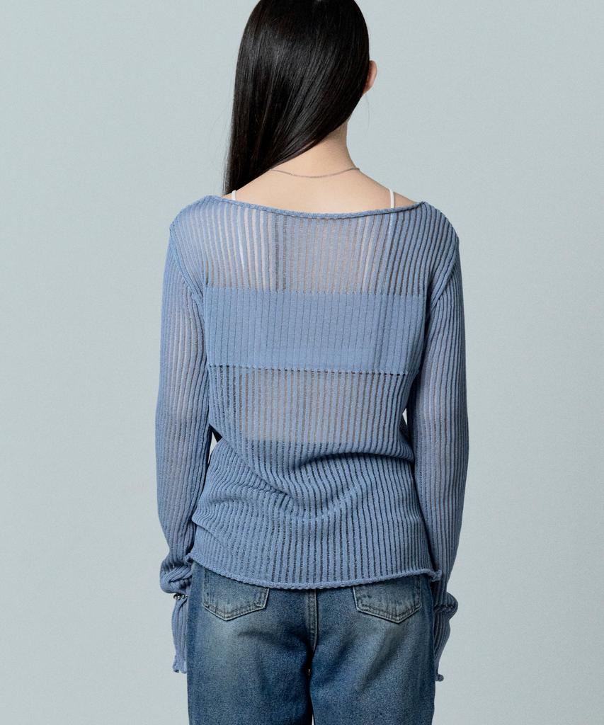 Tobaseu Boat Neck Knit With Varied Scallop Detail (Vintage Blue)
