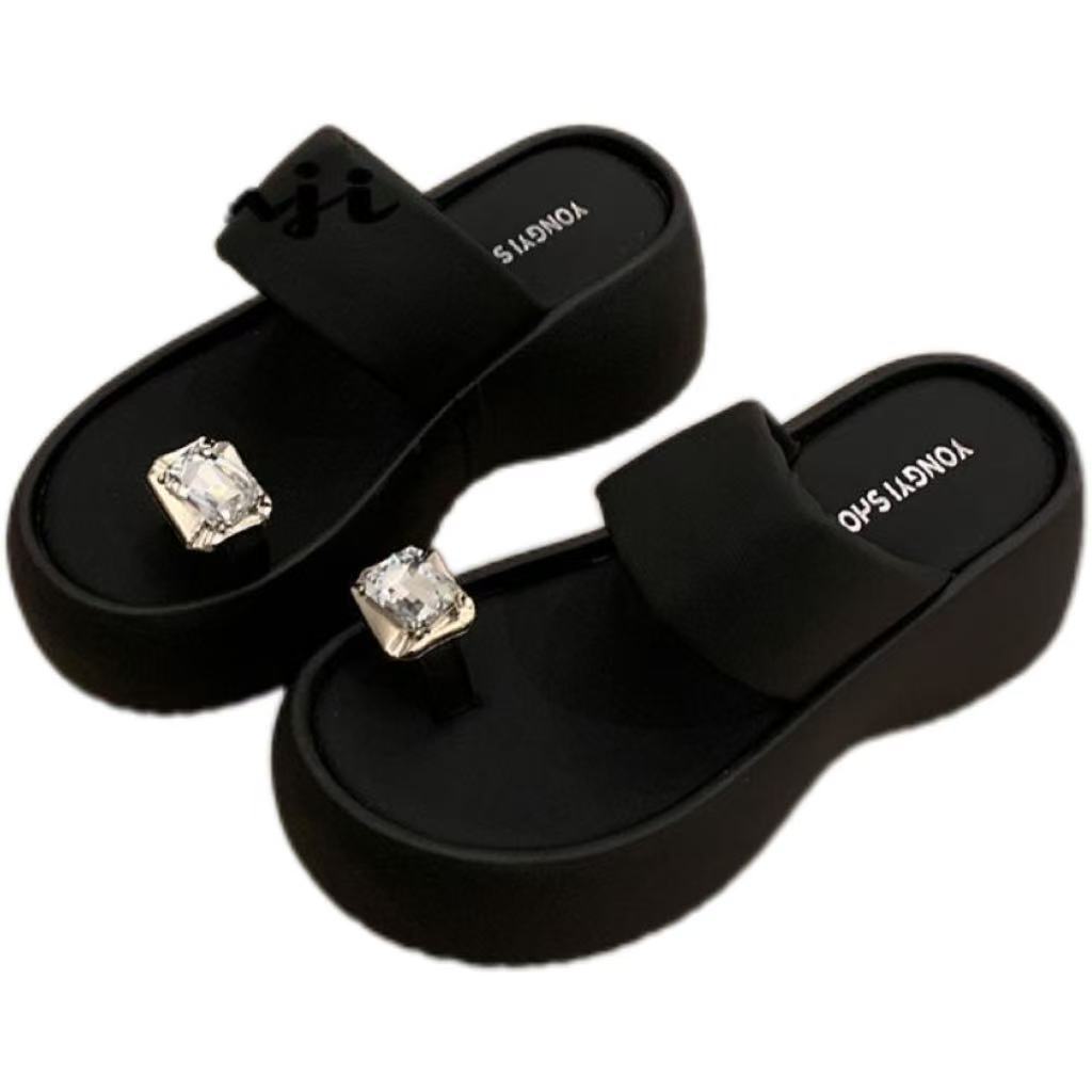 Niche design sense toe sandals women's summer new rhinestone thick bottom one word sandals outside slippers