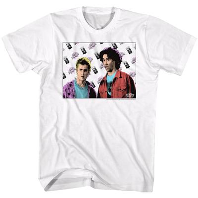 Bill & Ted's Film Wyld Stallyns & Telefonzelle Wiederholung Hintergrund Herren T-Shirt