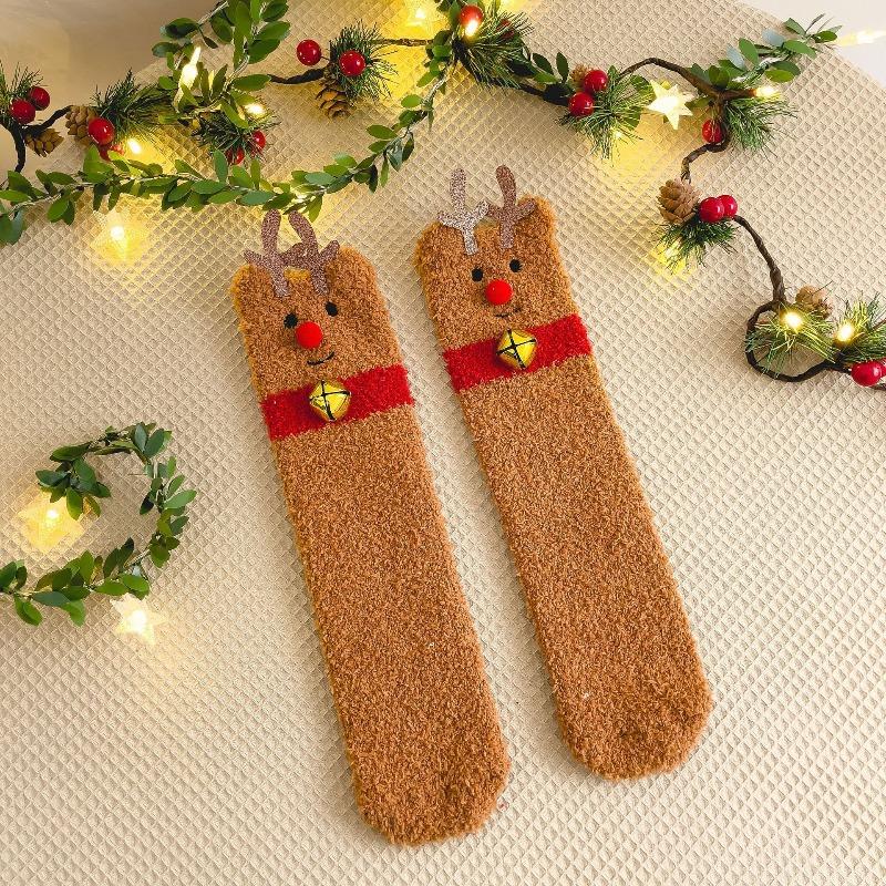 Women's Coral Fleece Christmas Stockings for Autumn and Winter with Fleece and Thickening, Winter Cartoon Decorations, Little Deer Christmas Stockings