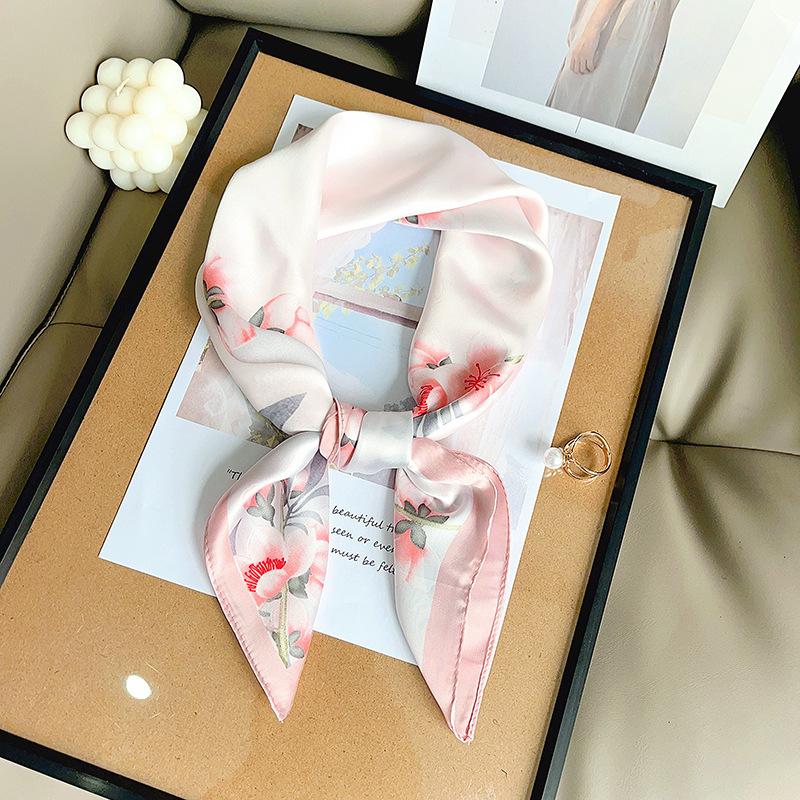 Einfacher moderner Stil Mode quadratisches Tuch neues kleines frisches professionelles Tragetuch Damen Temperament Simulationsseide quadratisches Tuch