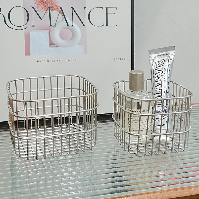 Einfacher Edelstahl-Aufbewahrungskorb Schreibtischdekoration Verschiedenes Aufbewahrungskorb Kosmetik-Sortierkorb Aufbewahrungsbox