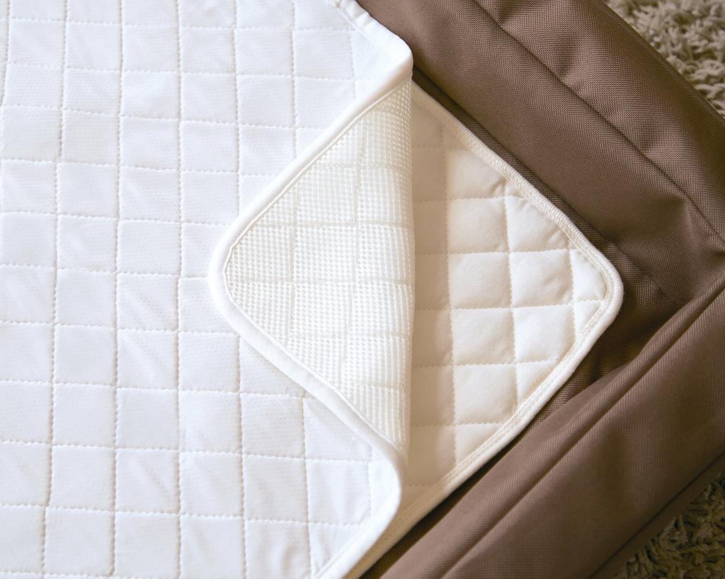 Farska Compact Bed Mattress 746136 Pad, Cool, Medium,