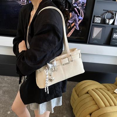 Niche Design, New Retro Belt, Lock Buckle, Premium Sense, Spice Girl, Locomotive Bag, Retro Baguette, Single Shoulder, Underarm Bag, Women