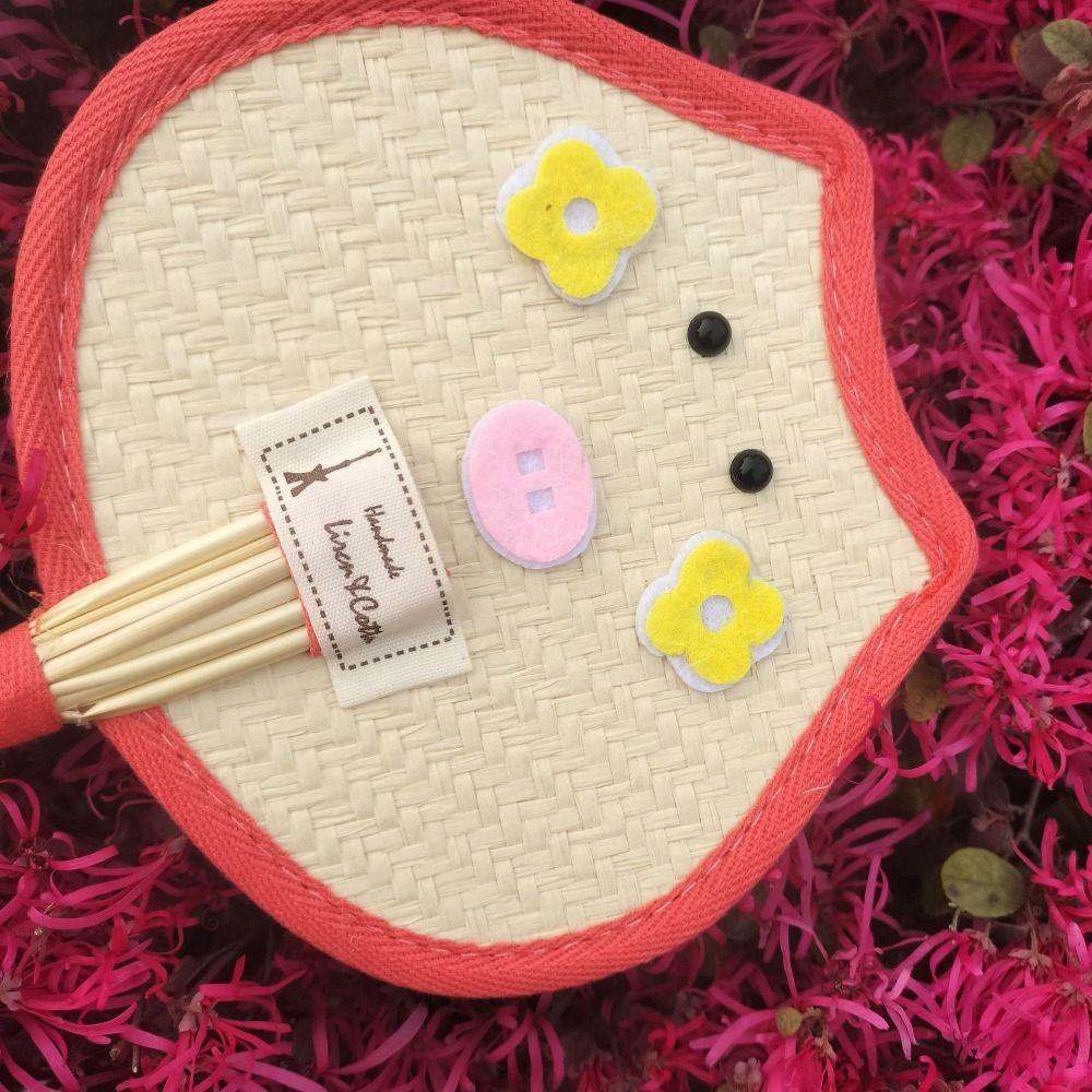 Handmade Straw Woven Fans Decorative Hand Cranked Fan Lightweight Cute Summer Fan Home Decoration
