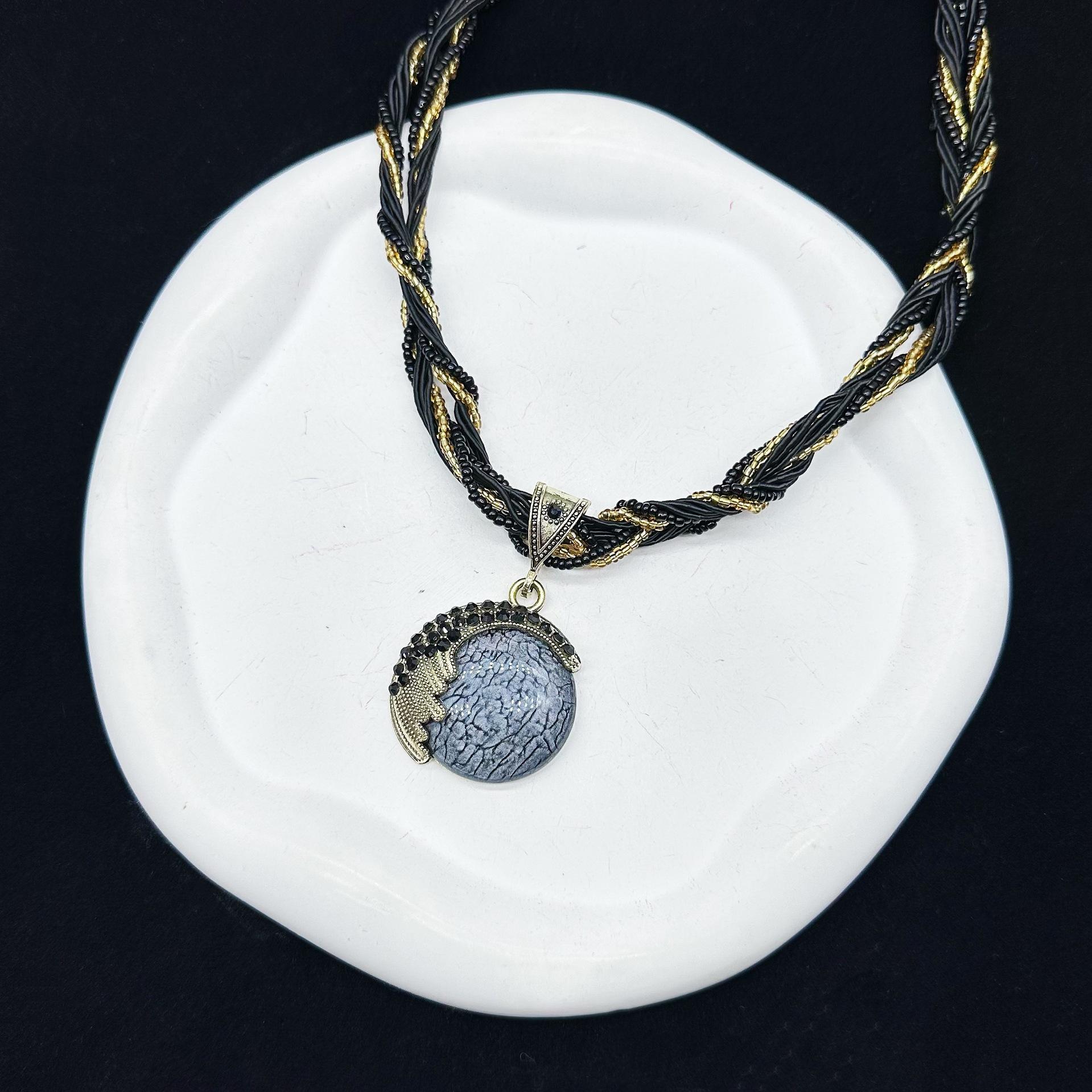 

Богемское ожерелье Этнический стиль Плетёная цепочка для свитера из рисовых бусин Винтаж чёрный