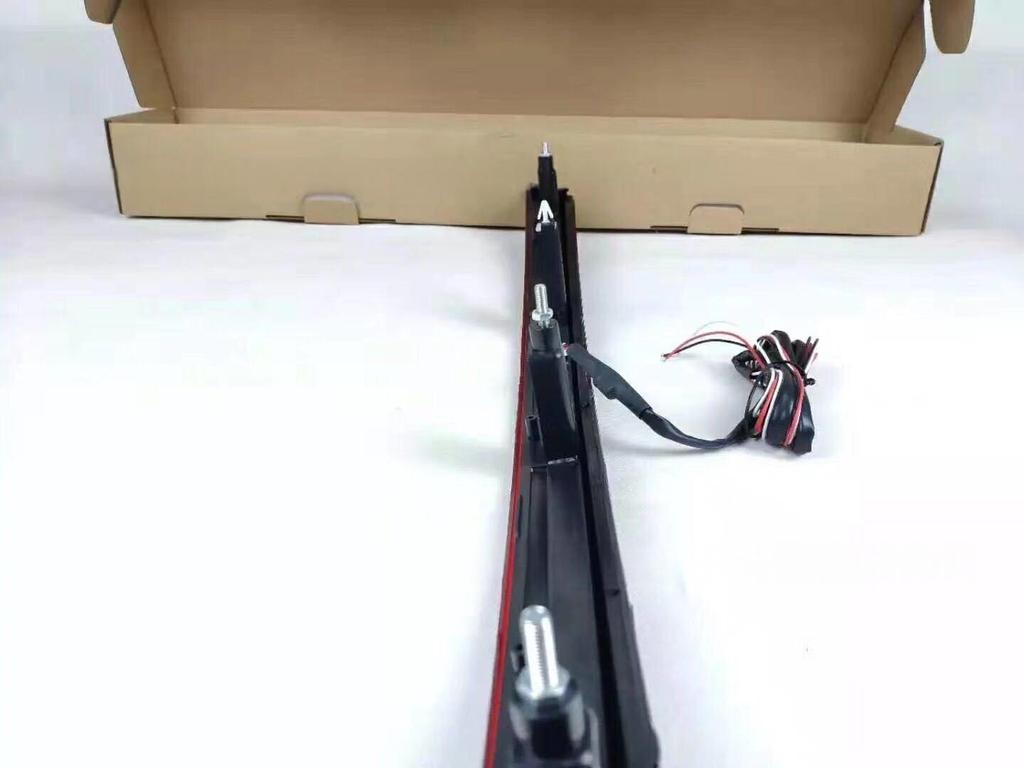 Compatible with 2019-2020 Kia Cerato/K3 Continuous Tail Light with Dual Functions