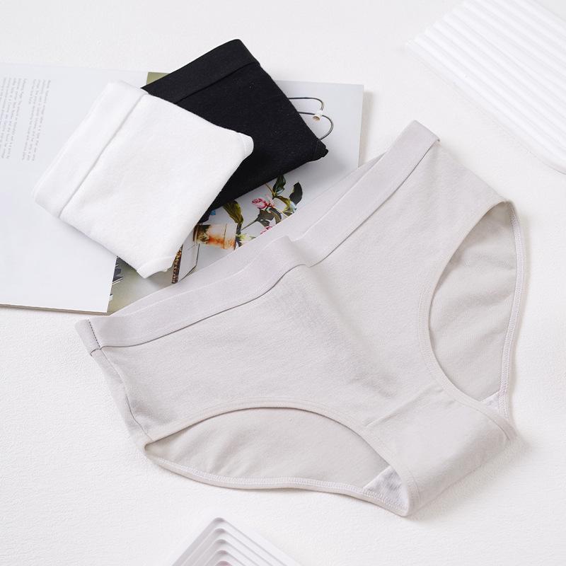 Black White Gray Pure Cotton Underwear for Girls Soft Sticky Waist Hip Underwear Pure Cotton Crotch Simple Triangle Panties