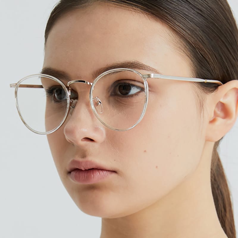 

One Brilliant Winifred-OB132-Silver Crystal FREE