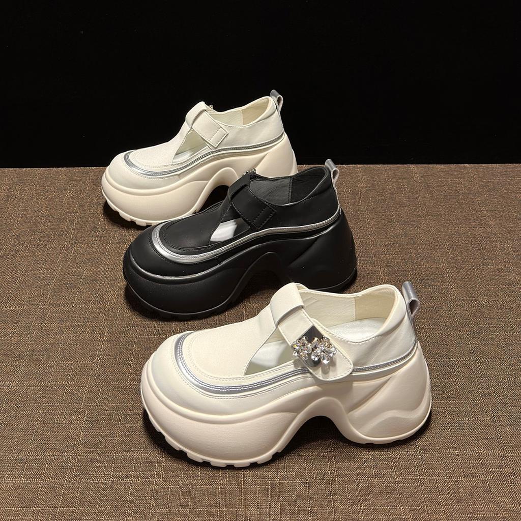 Soft Leather Thick Sole Heightening Leather Surface Single Shoes In the Autumn of 2025 New Breathable Slope Heel Casual Hollow White Shoes Women's Sh
