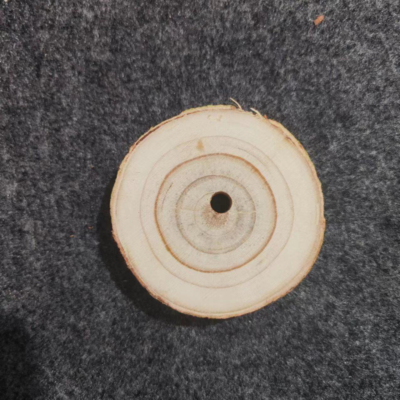 Спилы сосновой древесины для DIY-творческого декорирования и детского творчества Diameter 2-3cm, 0.5cm Thick