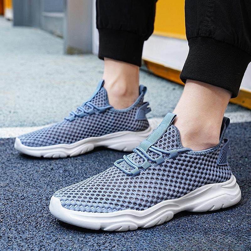 Lightweight comfortable casual shoes mesh surface breathable hollow sneakers 2024 new men's fashion soft sole fashion shoes
