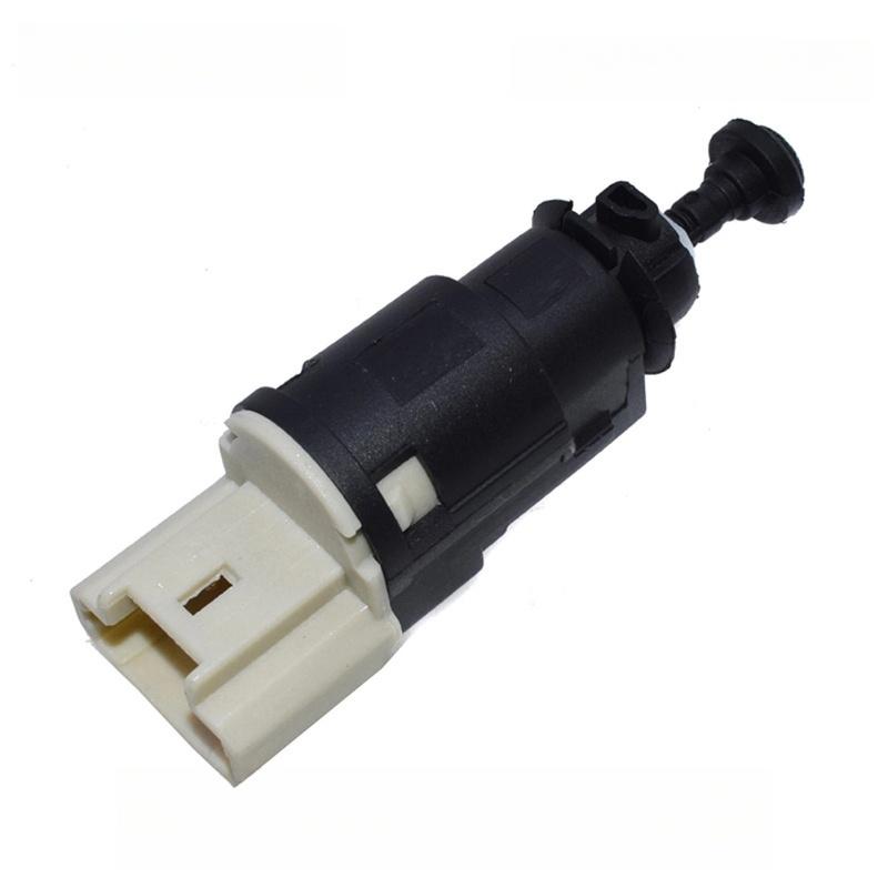 Brake Light Switch 8200276361 25320-00QAF For Laguna 2 For Trafic 2 Vel Satis For Sandero For Duster Interior Parts Accessories