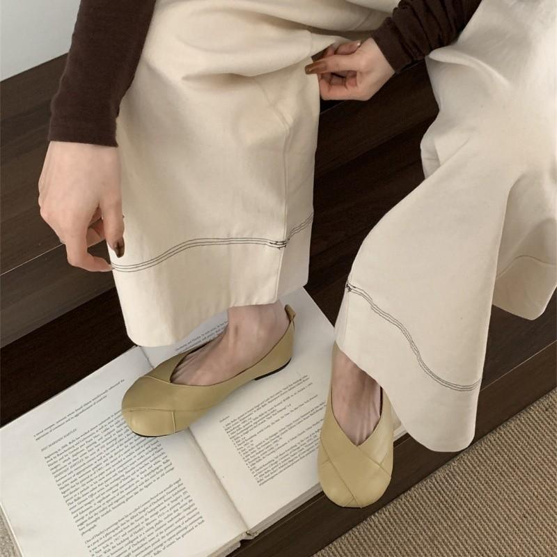 Flat-soled single shoes women's shoes 2025 spring new soft-soled grandma shoes one pedal Doudou shoes gentle Mary Jane ladyshoes