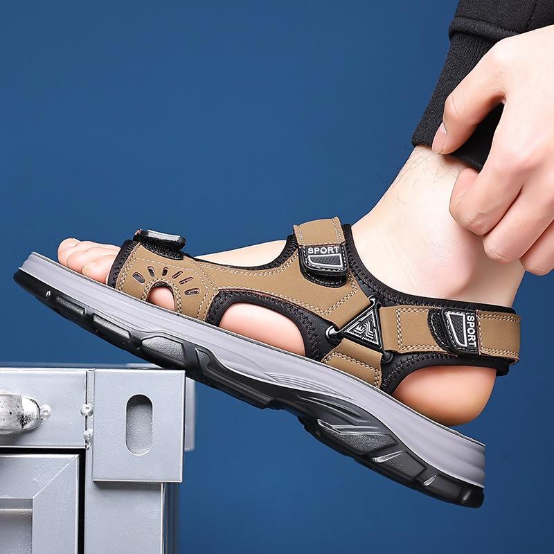 Fashion Summer Designer New Platform Leather Outdoor Beach Men's Sandals Fashion Retro Soft Sole Casual Men Shoes