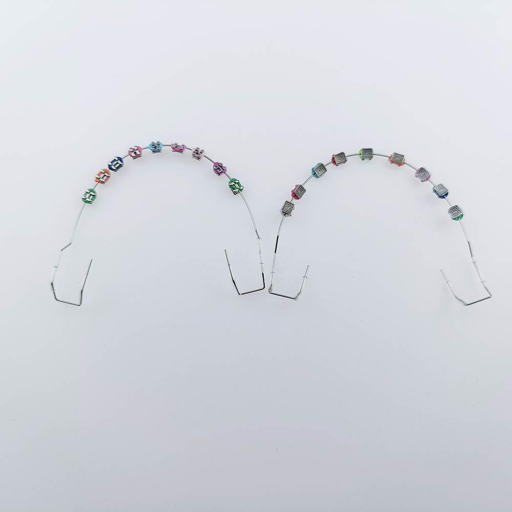 1 Pereche Aparate Dentare Colorate False Aparate Dentare la Modă Bijuterii Pentru Decorarea Temporară a Dinților