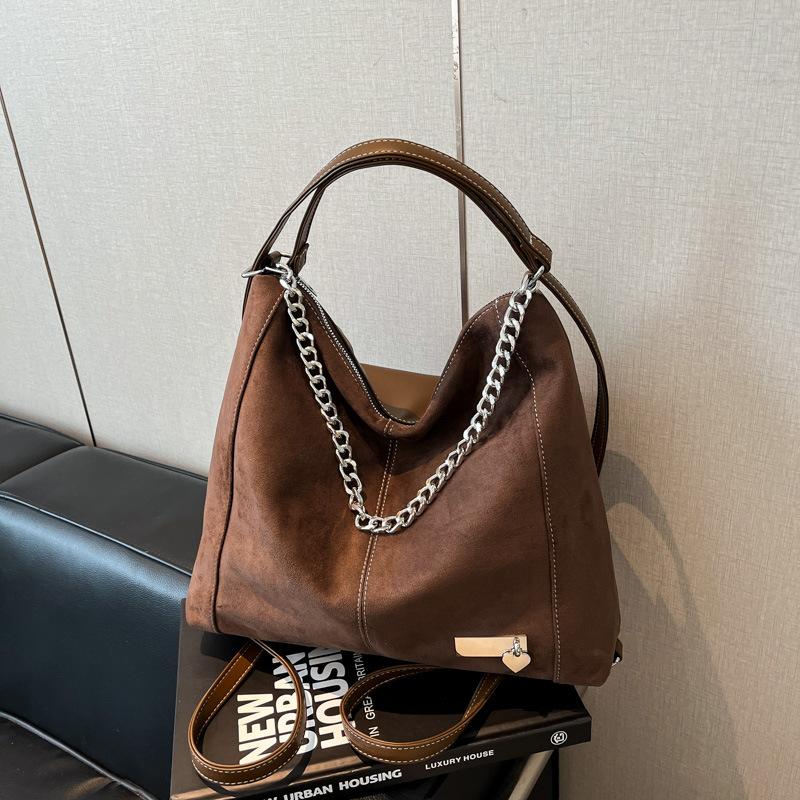 

High-value fashion tote bag women s autumn new chain large-capacity college style backpack commuting