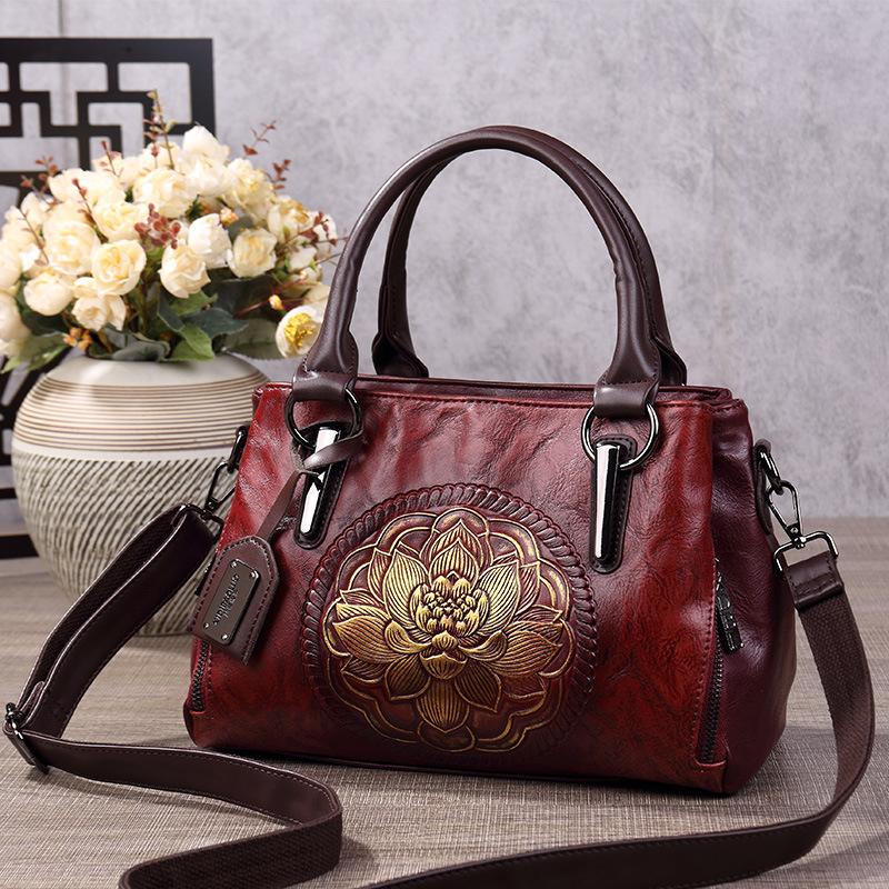Vintage Chinese Style Shoulder Crossbody Bags for Women Embossing Print Tote Bags Large Capacity Multi-Pocket Soft Handbags