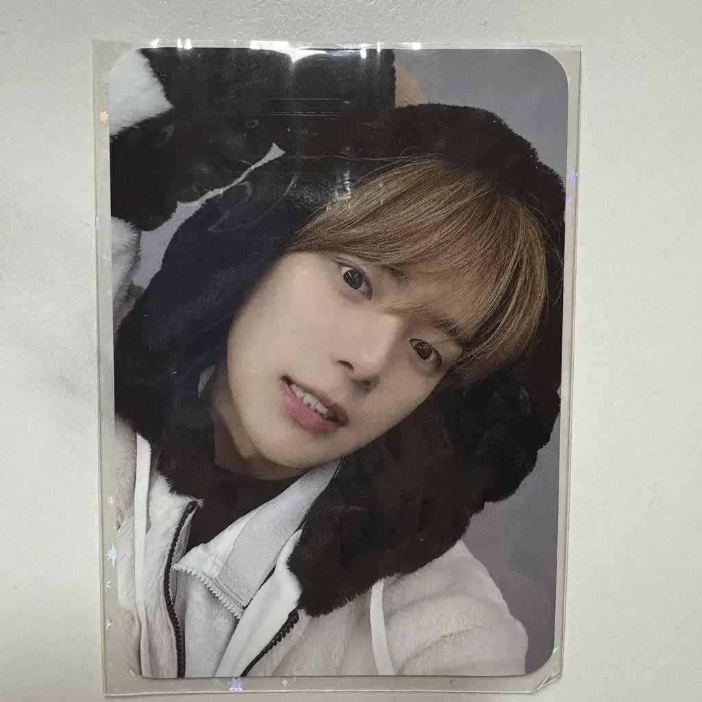 Monsta X Minhyukova fotokarta prodej