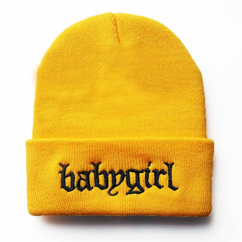 

Babygirl Embroidered knitted hat, winter warm pullover hip-hop hat, woolen hat, cold weather hat for men and women, autumn and winter Adjustable золотий жовтий колір