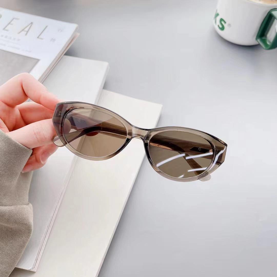 

TR90 Material Women Sun Glasses Fashion Cat Eye Shape Sunglasses Women High Quality Male Sunglass