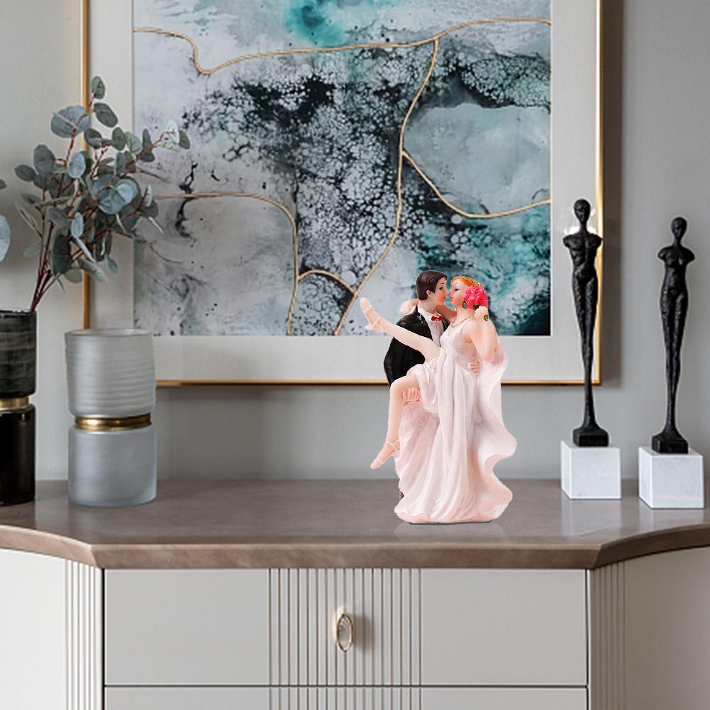 Resin Couple Doll Bride Groom Styling Micro Landscape Ornaments For Wedding Engagement Cake Decoration