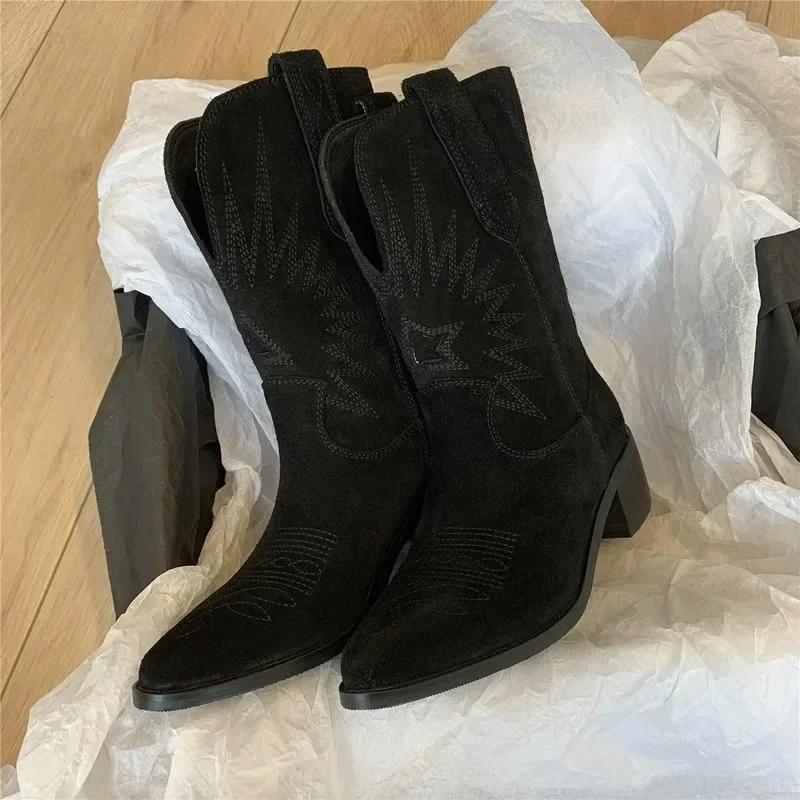 New Retro Women Fashion Women Shoes Western Boots 2026 Autumn Winter Embroidery Flower Women Ankle Boot Pointed Toe Cowboy Botas