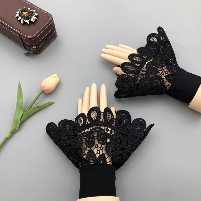 Girls Lace Floral Removable Fake Flare Sleeves Sweater Wrist Warmer Female White Ruffle Horn Cuffs Decoration Accessories