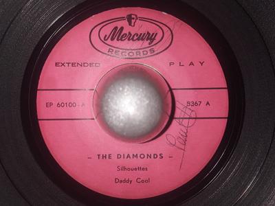 7inch Record DIAMONDS - Silhouettes / Passion Flower 3367 Mercury 1957 US Pop Used