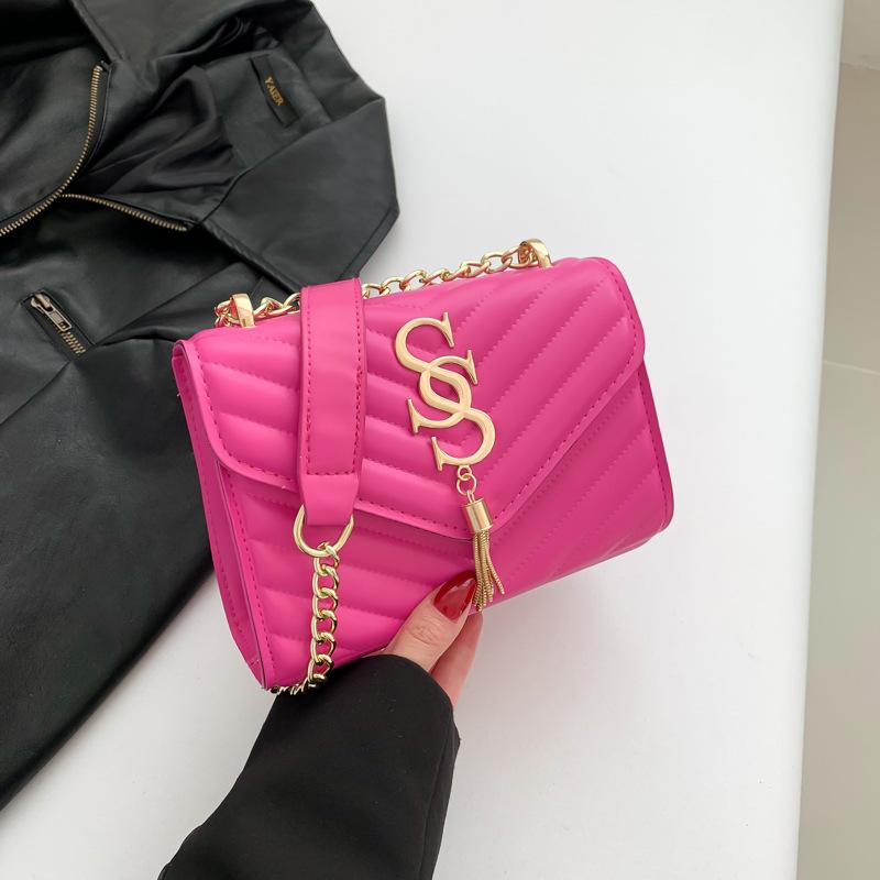 

Маленькая модная женская квадратная сумка с магнитной застежкой в ярких весенних цветах